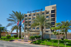 Отель Ajman Beach Hotel  Аджман
